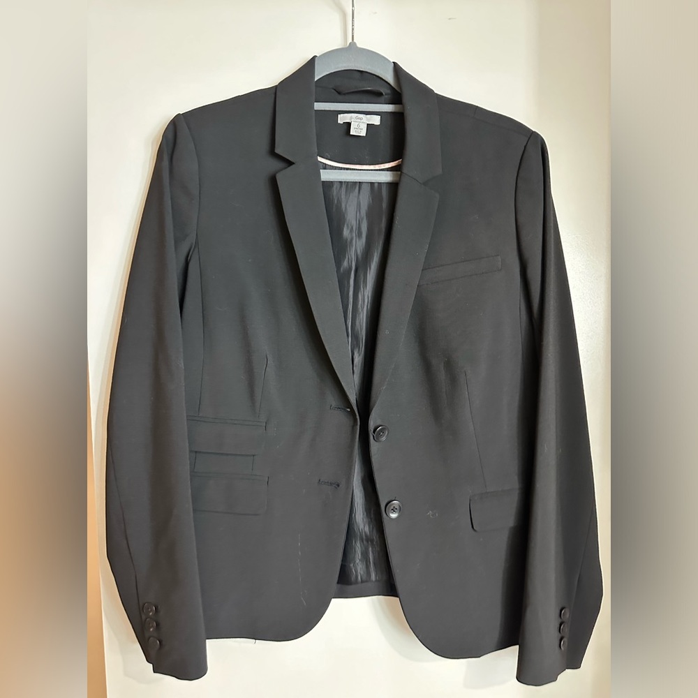 ✨Black Gap Blazer